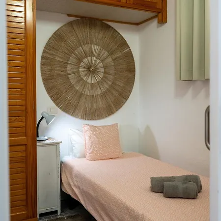 Luar Del Carmen * Callao Salvaje