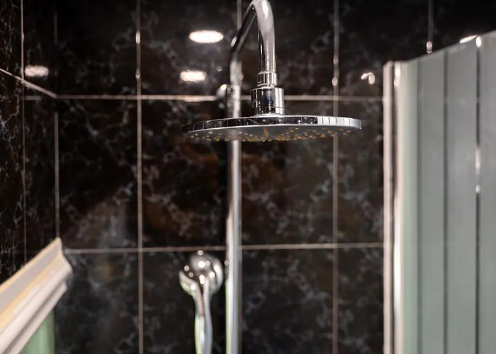 Luar Del Carmen * Callao Salvaje