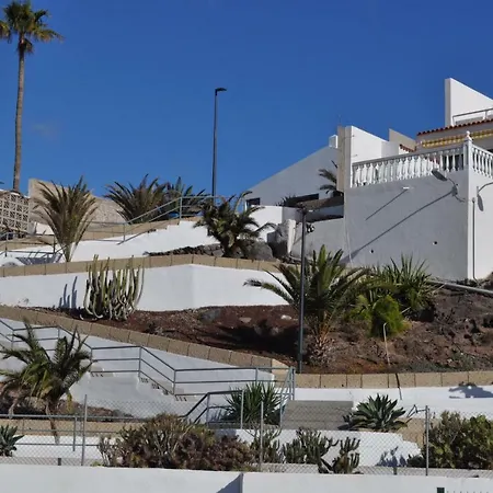 Luar Del Carmen كالاو سالفاجي